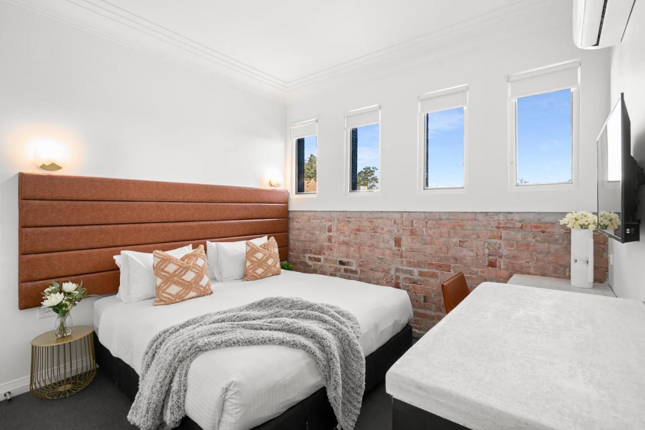 Grand Hotel And Studios Wyong Εξωτερικό φωτογραφία
